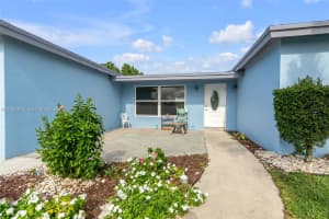 6945 Nw 8th Ct Margate, FL 33063 - MLS#A11934975