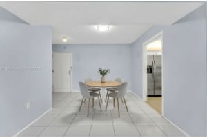 4172 Inverrary Dr 304 Lauderhill, FL 33319 - MLS#A11935028