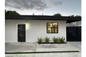 15411 Ne 10th Ave, North Miami Beach