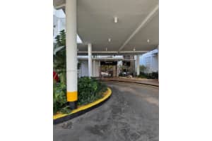 2750 Ne 183rd St 1012, Aventura