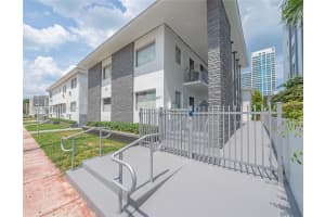 6871 Abbott Ave 4 Miami Beach, FL 33141 - MLS#A11935093