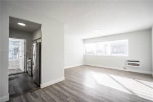 6871 Abbott Ave 4 Miami Beach, FL 33141 - MLS#A11935093