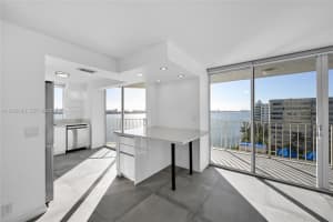 7601 E Treasure Dr APT 920, North Bay Village, FL 33141, - MLS#A11935100