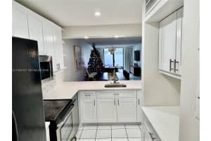 MLS# A11935107, Pembroke Pines, Florida 33026