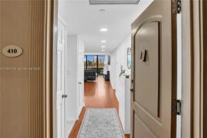 3675 N Country Club Dr 410 Aventura, FL 33180 - MLS#A11935118