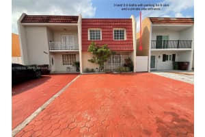 895 W 79th Pl, Hialeah, FL 33014, - MLS#A11935128