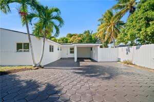 2902 Sw 67th Ter Miramar, FL 33023 - MLS#A11935132