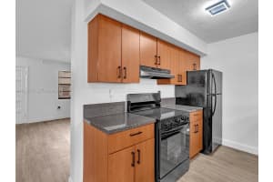 3911 Sw 52nd Ave 4-1 Pembroke Park, FL 33023 - MLS#A11935154