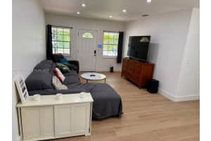 15800 Ne 15th Ave North Miami Beach, FL 33162 - MLS#A11935172