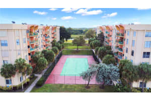 9360 Fontainebleau Blvd APT 101, Miami, FL 33172, - MLS#A11935208