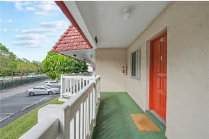 3501 Inverrary Dr 204 Lauderhill, FL 33319 - MLS#A11935212