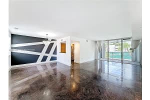 MLS# A11935257, Aventura, Florida 33180