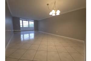 2840 Somerset Dr 318m Lauderdale Lakes, FL 33311 - MLS#A11935295