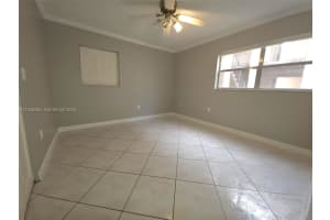 2840 Somerset Dr 318m Lauderdale Lakes, FL 33311 - MLS#A11935295