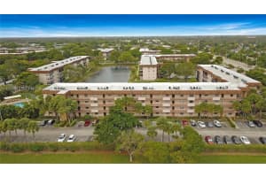 4930 E Sabal Palm Blvd 306, Tamarac