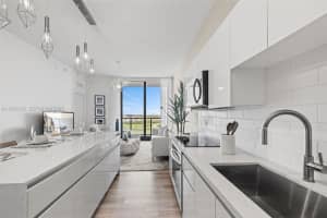 101 Diplomat Pkwy 1605 Hallandale Beach, FL 33009 - MLS#A11935316