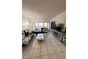 300 Bayview Dr APT 509, Sunny Isles Beach, FL 33160, - MLS#A11935324