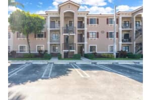 22541 Sw 88th Pl 304-6, Cutler Bay