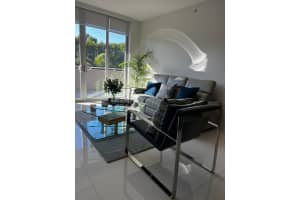 7751 NW 107th Ave Apt 212, Doral, FL 33178, - MLS#A11935404