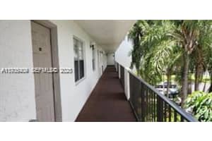 3100 W Rolling Hills Cir APT 308, Davie, FL 33328, - MLS#A11935409