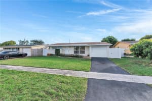 8400 Nw 25th St, Sunrise