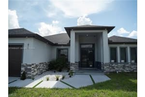 616 Maple Ave N #1, Lehigh Acres, FL 33972, - MLS#A11935437