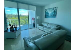 14951 Royal Oaks Ln APT 505, North Miami, FL 33181, - MLS#A11935446