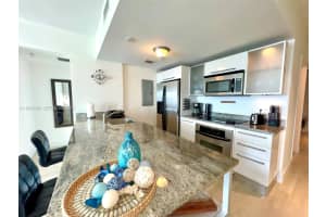 185 SW 7th St APT 1402, Miami, FL 33130, - MLS#A11935454