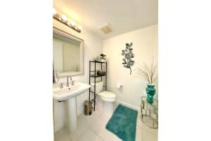 185 SW 7th St APT 1402, Miami, FL 33130, - MLS#A11935454