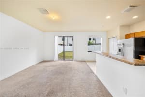 3366 W 90th Ter Hialeah, FL 33018 - MLS#A11935485