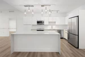 101 Diplomat Pkwy 1004 Hallandale Beach, FL 33009 - MLS#A11935512