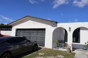 10801 Sw 171st St Miami, FL 33157 - MLS#A11935519