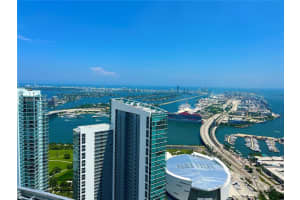 851 Ne 1st Ave 202, Miami