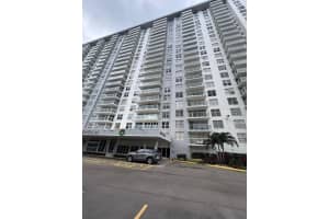 230 174th St 808 Sunny Isles Beach, FL 33160 - MLS#A11935538