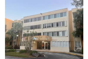 6841 Sw 147th Ave 3c, Miami