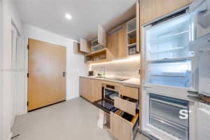 11 NE 6th St #1910, Miami, FL 33132, - MLS#A11935553