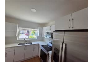 2851 Nw 203rd Ln, Miami Gardens