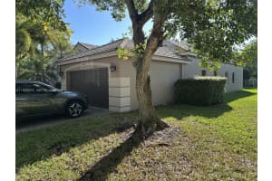 MLS# A11935572, Weston, Florida 33331