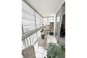 18601 Ne 14th Ave 201 Miami, FL 33179 - MLS#A11935575