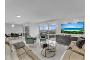 19707 Turnberry Way APT 21D, Aventura, FL 33180, - MLS#A11935611