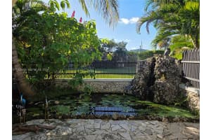 301 Sw 5th St Hallandale Beach, FL 33009 - MLS#A11935615