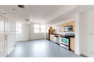 111 E Flagler St Apt 810, Miami, FL 33131, - MLS#A11935625