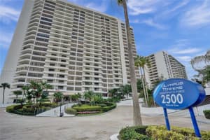 2500 Parkview Dr 917 Hallandale Beach, FL 33009 - MLS#A11935653