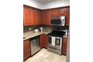 101 Sidonia Ave APT 301, Coral Gables, FL 33134, - MLS#A11935657