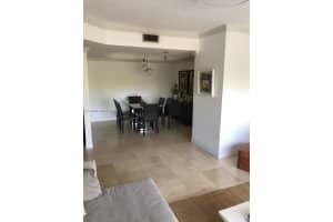 101 Sidonia Ave APT 301, Coral Gables, FL 33134, - MLS#A11935657