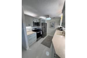 17 Lake Vista Trl 201 Port Saint Lucie, FL 34952 - MLS#A11935669