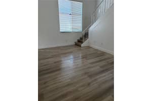 2760 W 61st Pl APT 202, Hialeah, FL 33016, - MLS#A11935691