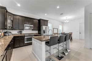 9881 W 34th Ave, Hialeah, FL 33018, - MLS#A11935697