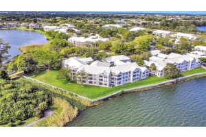 2803 N Oakland Forest Dr 205 Oakland Park, FL 33309 - MLS#A11935717