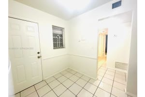 1550 Ne 191st St 306 North Miami Beach, FL 33179 - Off Market